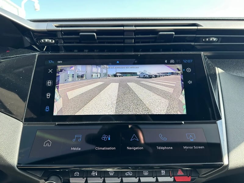 Photo de la voiture PEUGEOT 308 BlueHDi 130ch S&S EAT8 Allure