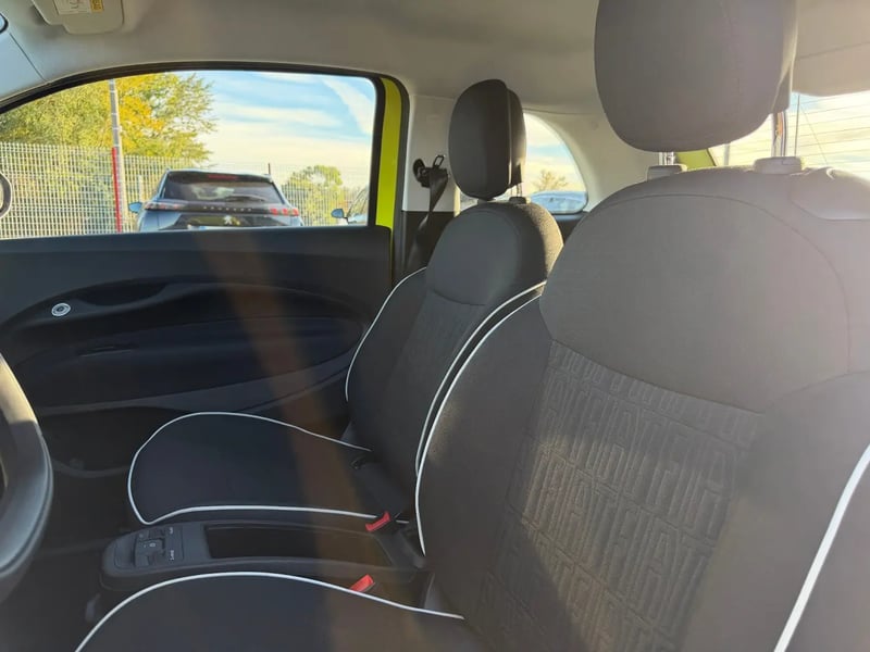 Photo de la voiture FIAT 500e BERLINE 500 e 95 ch Nouvelle 500