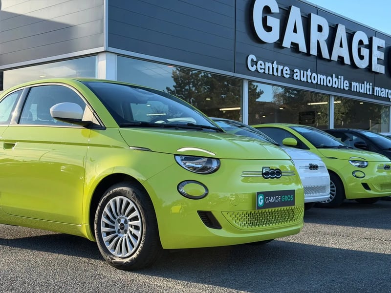 Photo de la voiture FIAT 500e BERLINE 500 e 95 ch Nouvelle 500