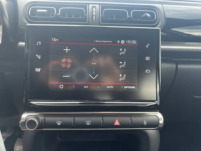 Photo de la voiture CITROEN C3 PureTech 83 S&S BVM5 Feel Pack