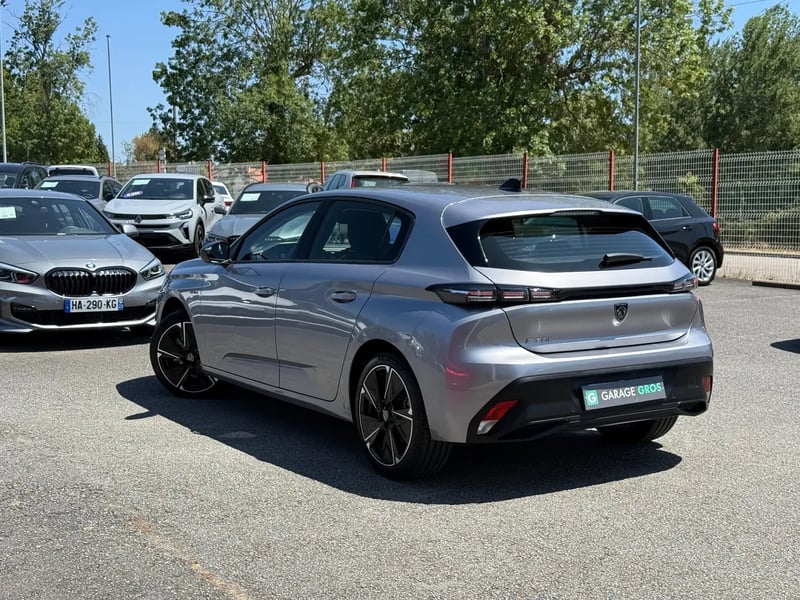 Photo de la voiture PEUGEOT 308 ELECTRIQUE 54 kWh 156ch Style