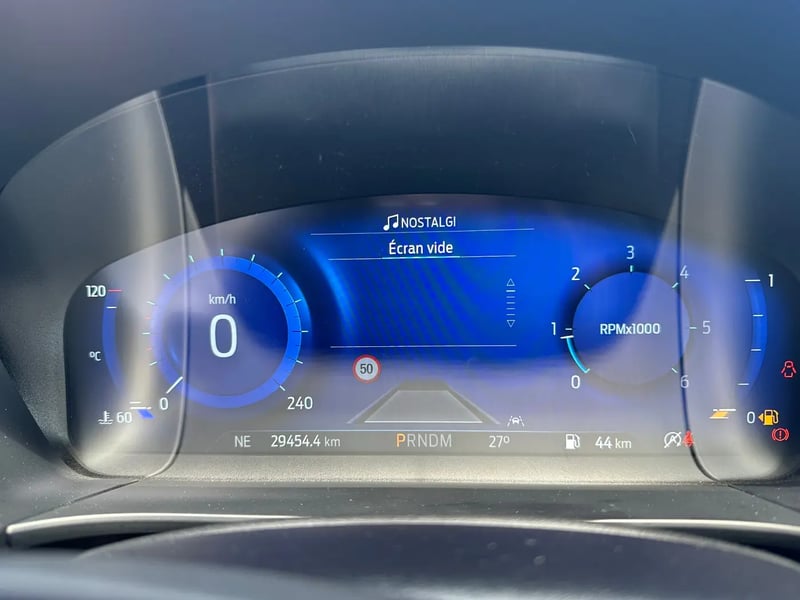 Photo de la voiture FORD KUGA 2.0 EcoBlue 120 S&S BVM6 ST-Line - 5P