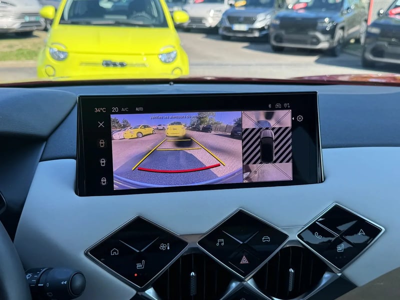 Photo de la voiture DS DS 3 PureTech 130 EAT8 Esprit de Voyage