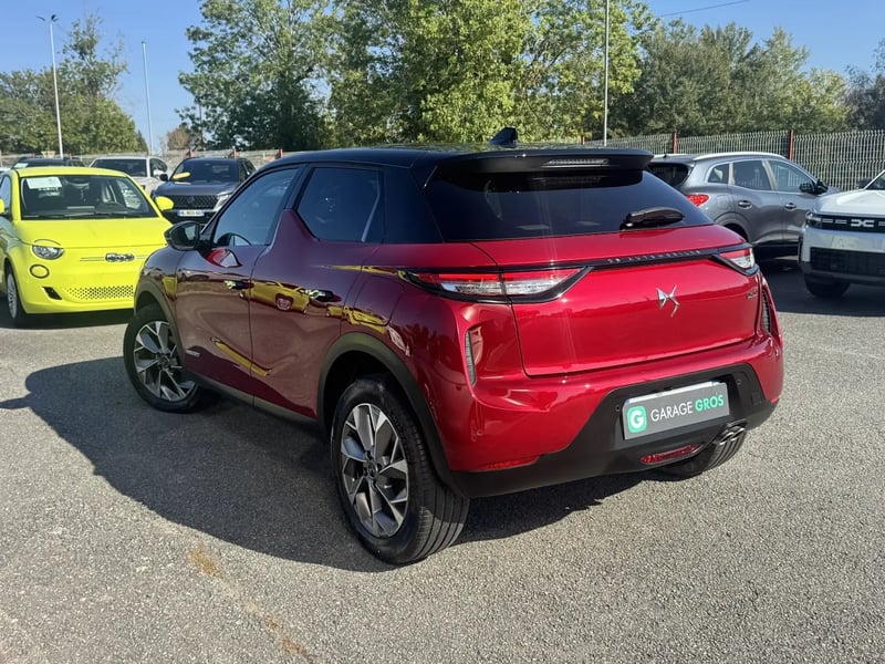Photo de la voiture DS DS 3 PureTech 130 EAT8 Esprit de Voyage