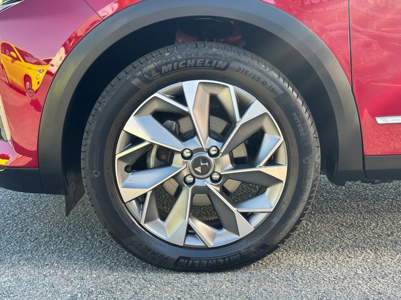Photo de la voiture DS DS 3 PureTech 130 EAT8 Esprit de Voyage