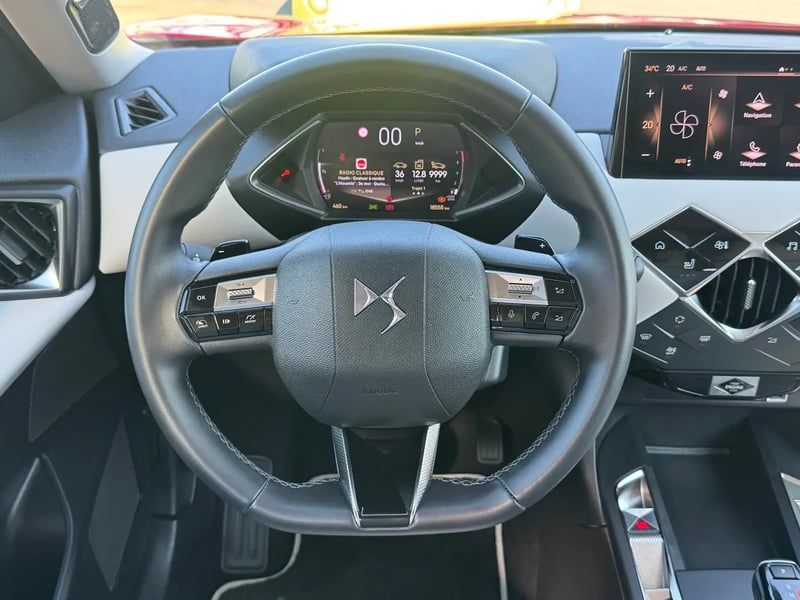 Photo de la voiture DS DS 3 PureTech 130 EAT8 Esprit de Voyage