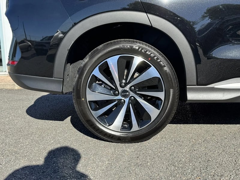 Photo de la voiture BYD SEAL U 1.5l DM-i 324 ch AWD PHEV Design