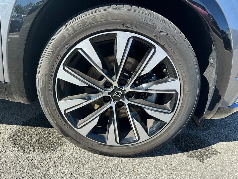Photo de la voiture RENAULT ESPACE VI E-Tech hybrid 200 Techno
