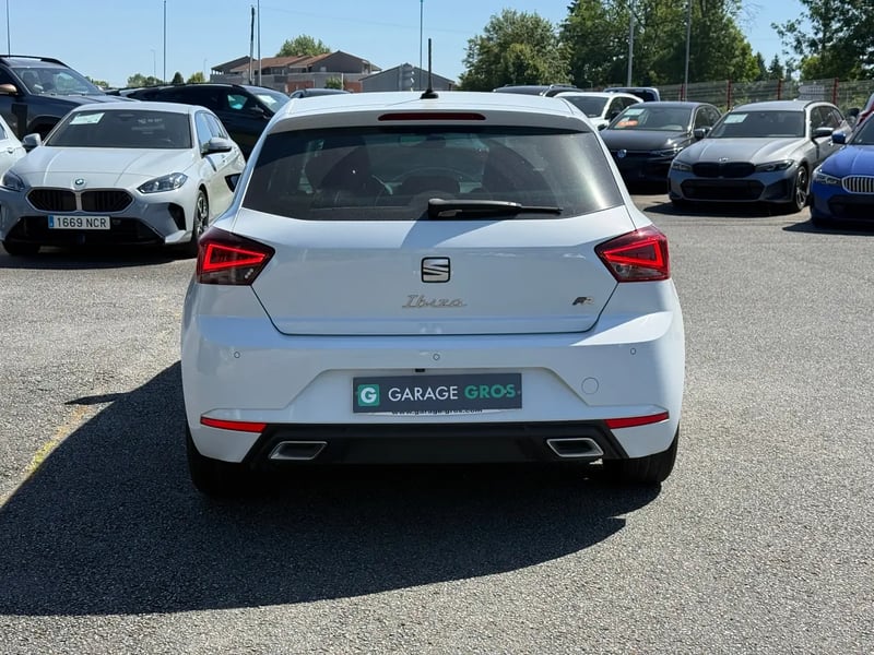 Photo de la voiture SEAT IBIZA 1.0 TSI 110 ch S/S BVM6 FR
