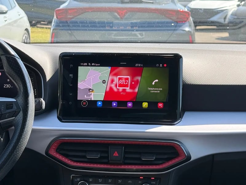 Photo de la voiture SEAT IBIZA 1.0 TSI 110 ch S/S BVM6 FR