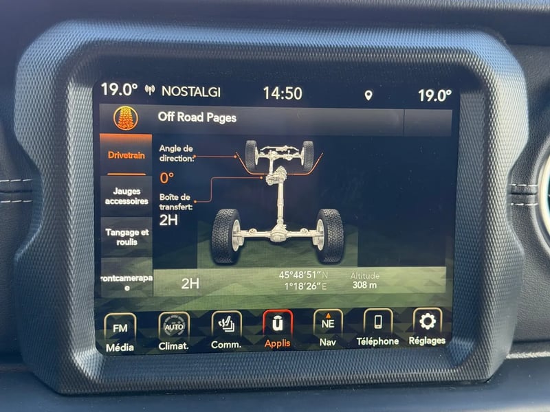 Photo de la voiture JEEP WRANGLER Unlimited 4xe 2.0 l T 380 ch PHEV 4x4 BVA8 Sahara