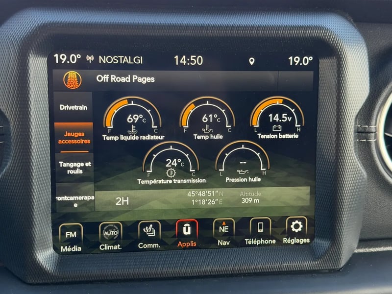 Photo de la voiture JEEP WRANGLER Unlimited 4xe 2.0 l T 380 ch PHEV 4x4 BVA8 Sahara