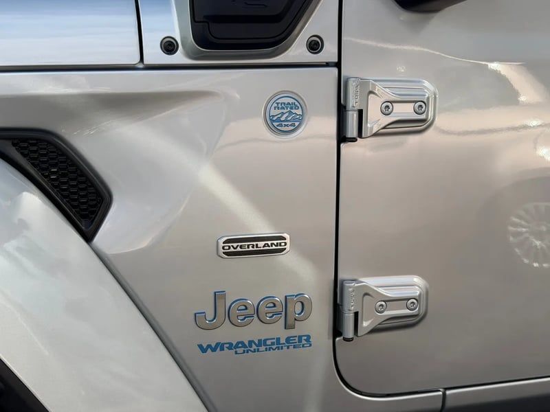 Photo de la voiture JEEP WRANGLER Unlimited 4xe 2.0 l T 380 ch PHEV 4x4 BVA8 Sahara