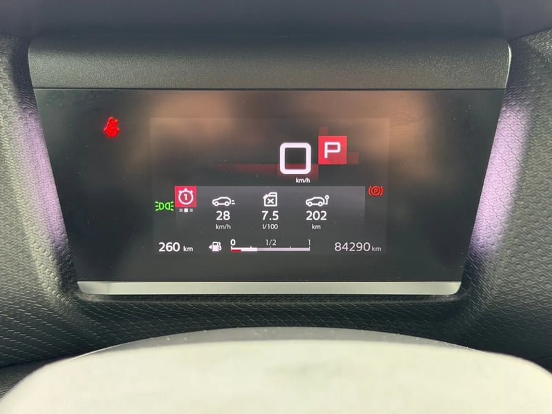 Photo de la voiture CITROEN C4 PureTech 130 S&S EAT8 Shine