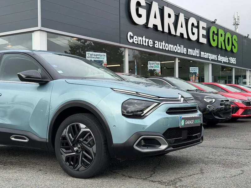 Photo de la voiture CITROEN C4 PureTech 130 S&S EAT8 Shine