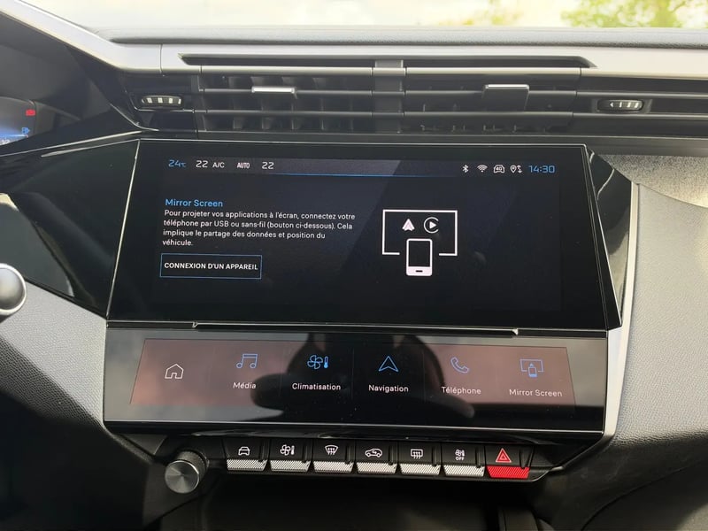 Photo de la voiture PEUGEOT 308 SW BlueHDi 130ch S&S EAT8 Allure