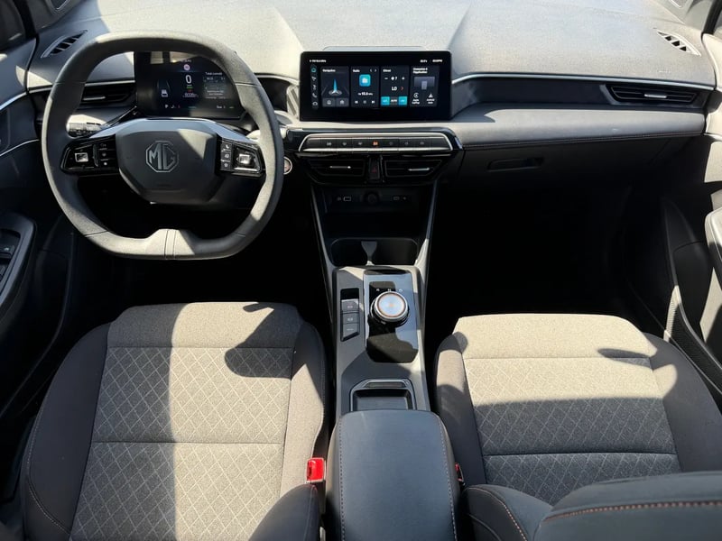 Photo de la voiture MG MG3 1.5 L Hybrid+ 195 ch Comfort
