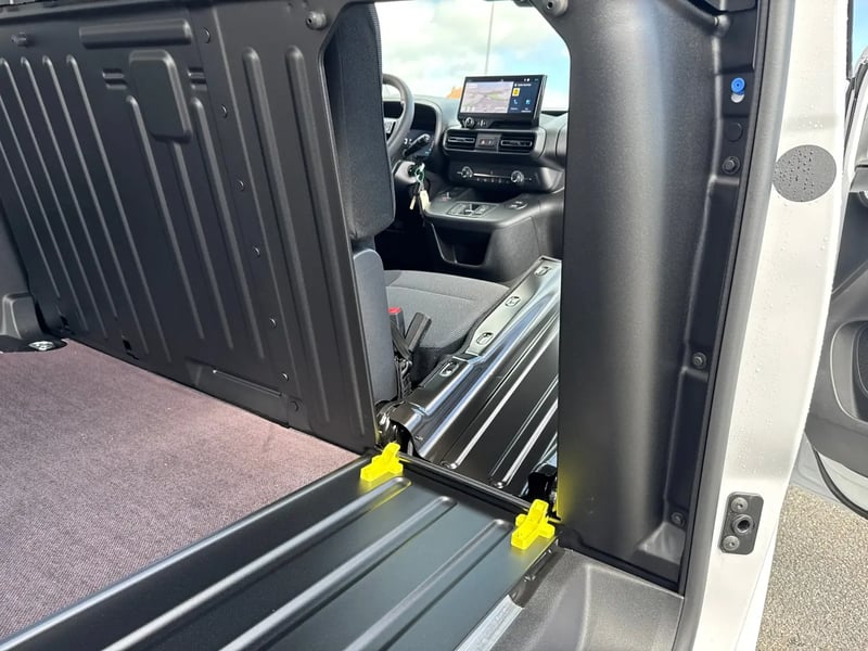 Photo de la voiture CITROEN BERLINGO VAN XL DIESEL 130 CH AUT.