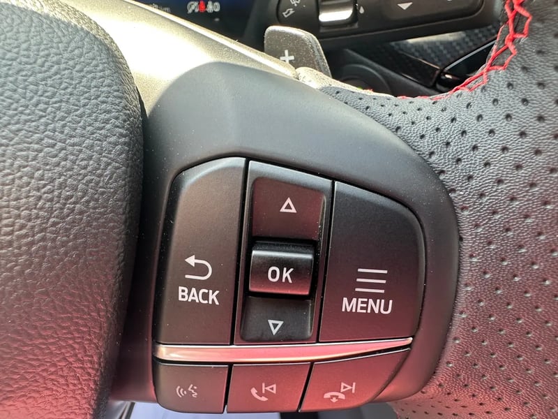 Photo de la voiture FORD KUGA 2.0 EcoBlue 120 Powershift ST-Line - 5P