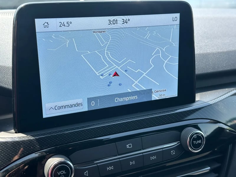 Photo de la voiture FORD KUGA 2.0 EcoBlue 120 Powershift ST-Line - 5P