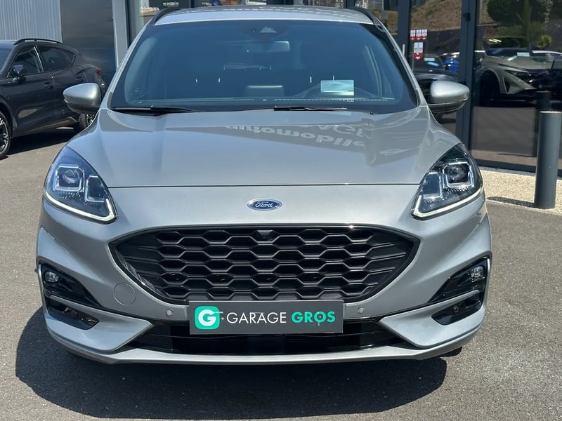 Photo de la voiture FORD KUGA 2.0 EcoBlue 120 Powershift ST-Line - 5P