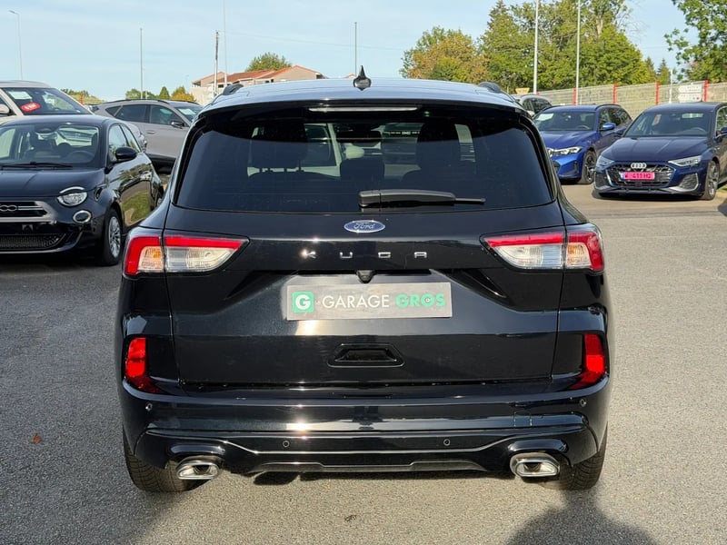 Photo de la voiture FORD KUGA 2.0 TDCi 120 S&S 4x2 Powershift ST-Line