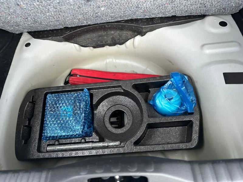 Photo de la voiture CITROEN C3 PureTech 83 S&S BVM5 Shine