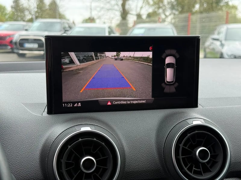 Photo de la voiture AUDI Q2 35 TFSI 150 S tronic 7 S line
