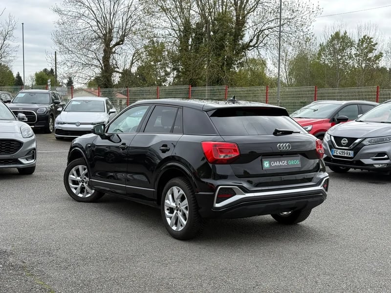Photo de la voiture AUDI Q2 35 TFSI 150 S tronic 7 S line