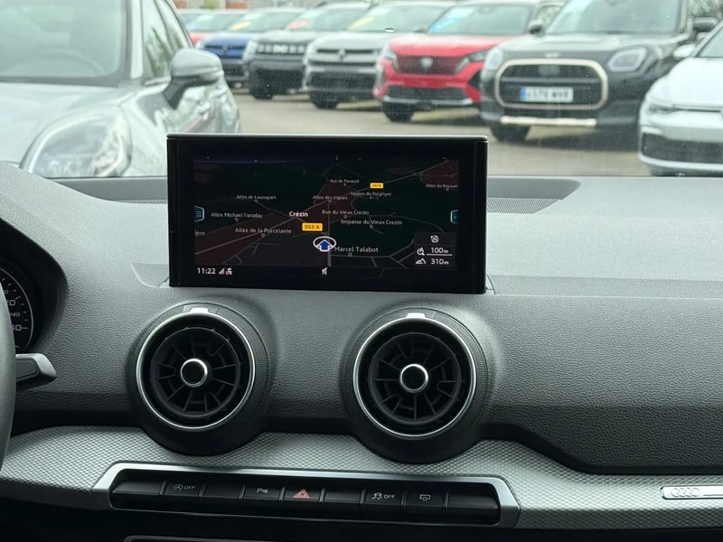 Photo de la voiture AUDI Q2 35 TFSI 150 S tronic 7 S line