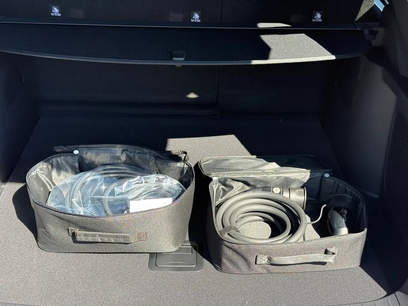 Photo de la voiture BYD SEAL U 1.5l DM-i 324 ch AWD PHEV Design