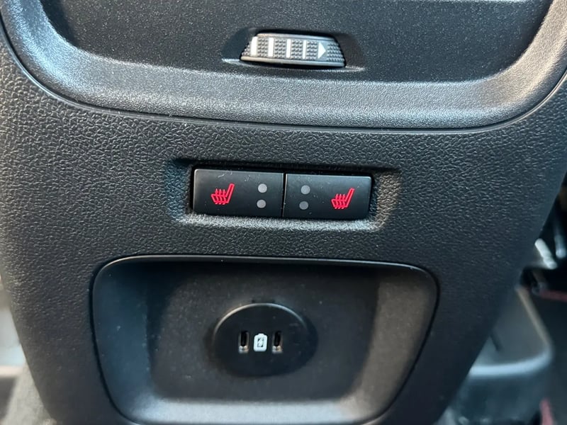Photo de la voiture FORD KUGA 2.0 TDCi 120 S&S 4x2 Powershift ST-Line