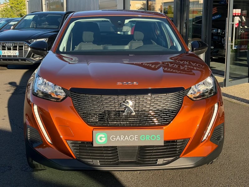 Photo de la voiture PEUGEOT 2008 PureTech 100 S&S BVM6 Active