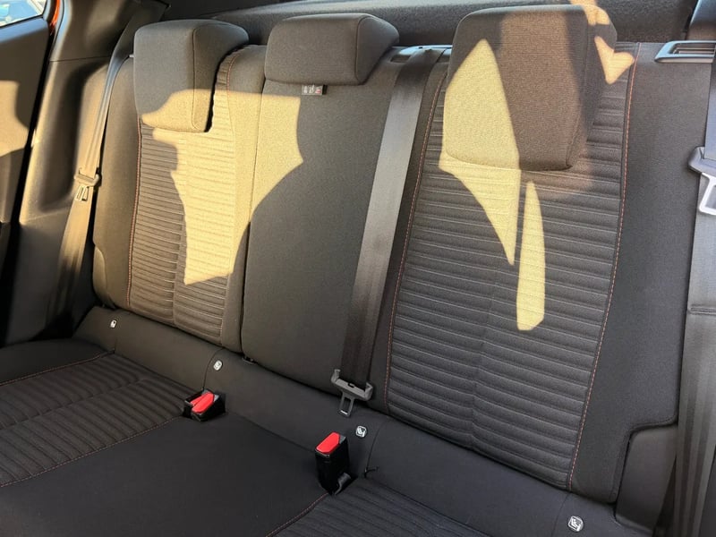 Photo de la voiture PEUGEOT 2008 PureTech 100 S&S BVM6 Active