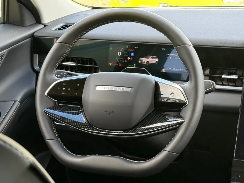 Photo de la voiture JAECOO 5 HEV SHS-H Exclusive