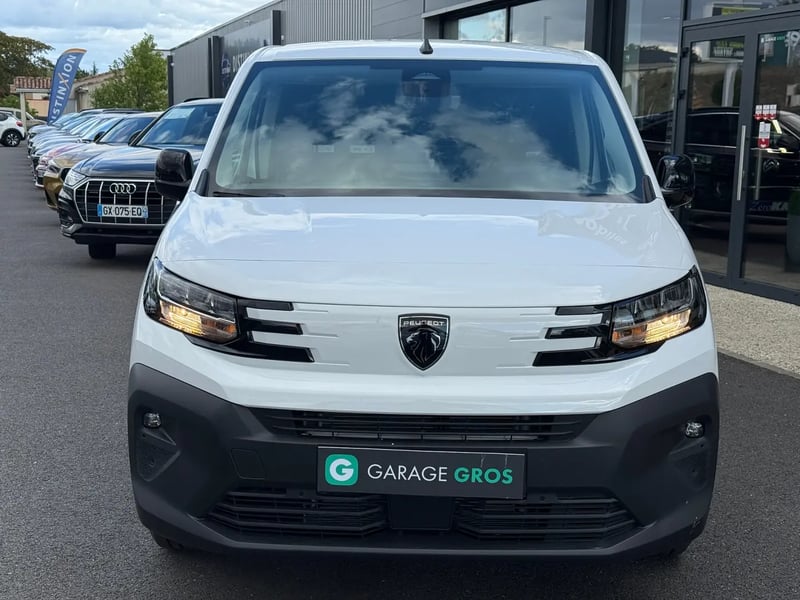 Photo de la voiture PEUGEOT PARTNER FOURGON FGN DIESEL 100 CH M MANUELLE
