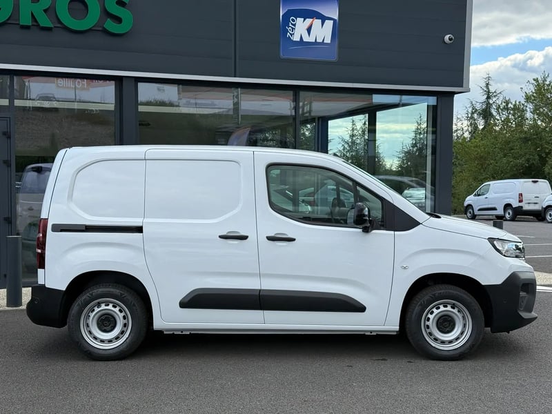 Photo de la voiture PEUGEOT PARTNER FOURGON FGN DIESEL 100 CH M MANUELLE