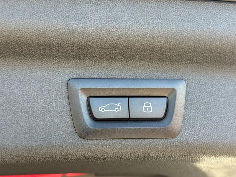 Photo de la voiture MINI COUNTRYMAN U25 170 ch DKG7 C JCW Finition