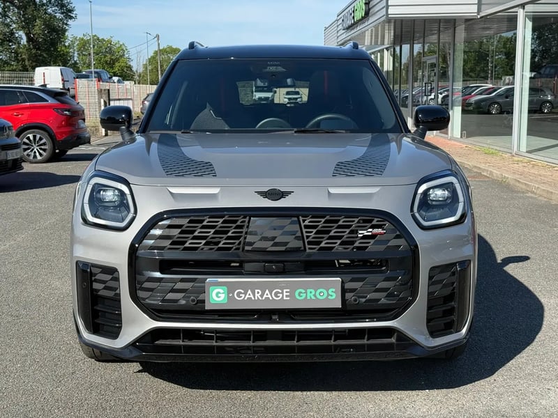 Photo de la voiture MINI COUNTRYMAN U25 170 ch DKG7 C JCW Finition