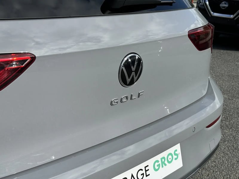 Photo de la voiture VOLKSWAGEN GOLF 2.0 TDI SCR 150 DSG7 Life Plus
