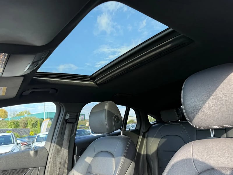 Photo de la voiture MERCEDES-BENZ GLC COUPE 250 d 9G-Tronic 4Matic Sportline