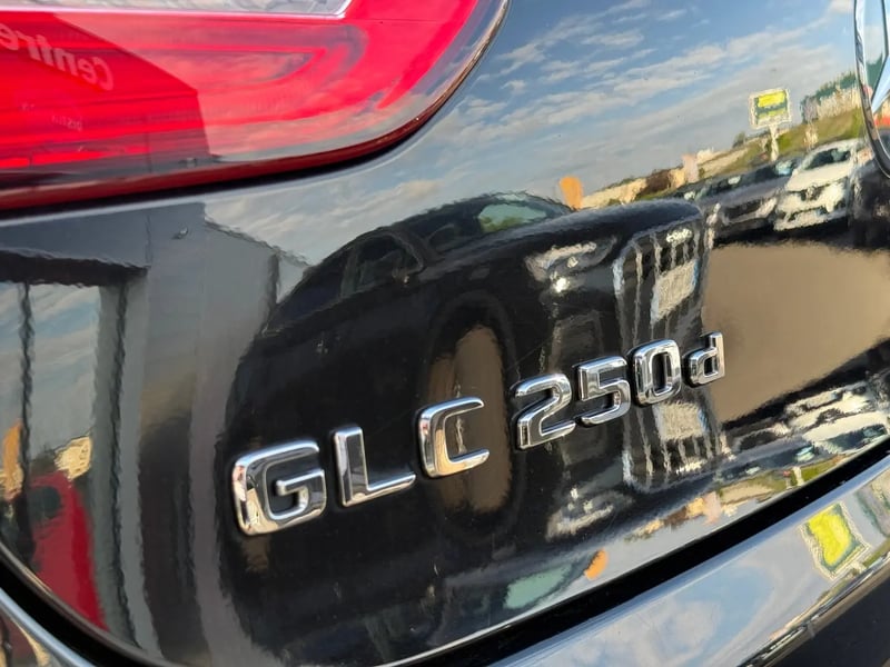 Photo de la voiture MERCEDES-BENZ GLC COUPE 250 d 9G-Tronic 4Matic Sportline