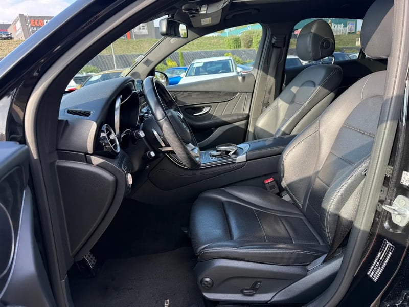 Photo de la voiture MERCEDES-BENZ GLC COUPE 250 d 9G-Tronic 4Matic Sportline