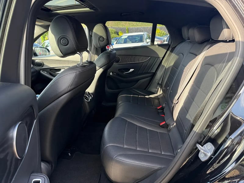 Photo de la voiture MERCEDES-BENZ GLC COUPE 250 d 9G-Tronic 4Matic Sportline