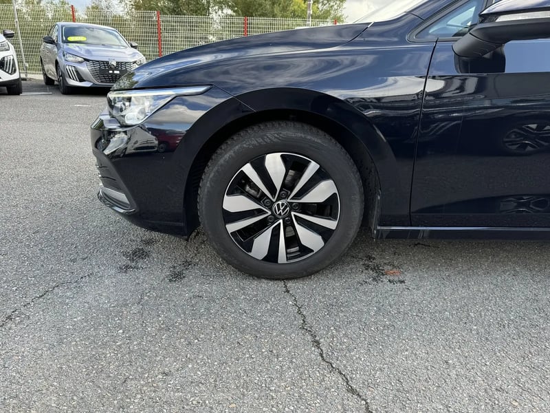 Photo de la voiture VOLKSWAGEN GOLF 2.0 TDI SCR 150 DSG7 Life Plus