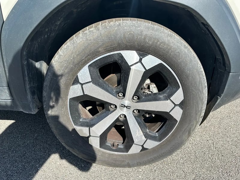 Photo de la voiture DACIA DUSTER Mild Hybrid 130 Journey