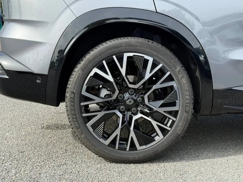 Photo de la voiture RENAULT AUSTRAL full hybrid E-Tech 200 ch Esprit Alpine