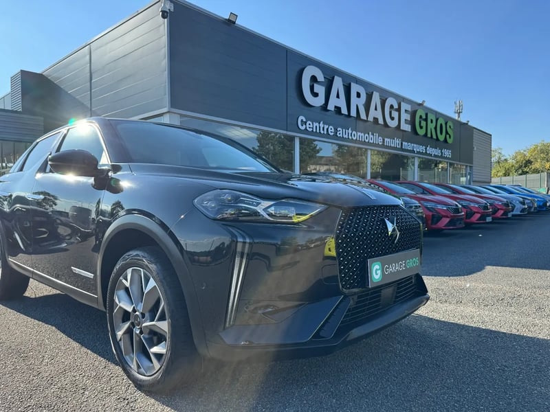 Photo de la voiture DS DS 3 PureTech 130 EAT8 Esprit de Voyage