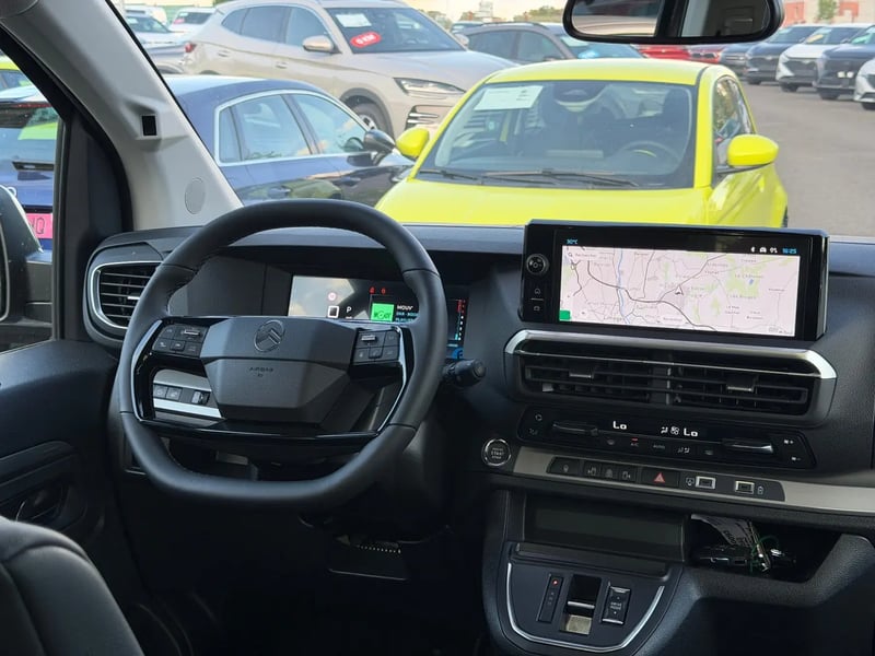 Photo de la voiture CITROEN SPACETOURER XL Diesel 180 ch Automatique Business Pack
