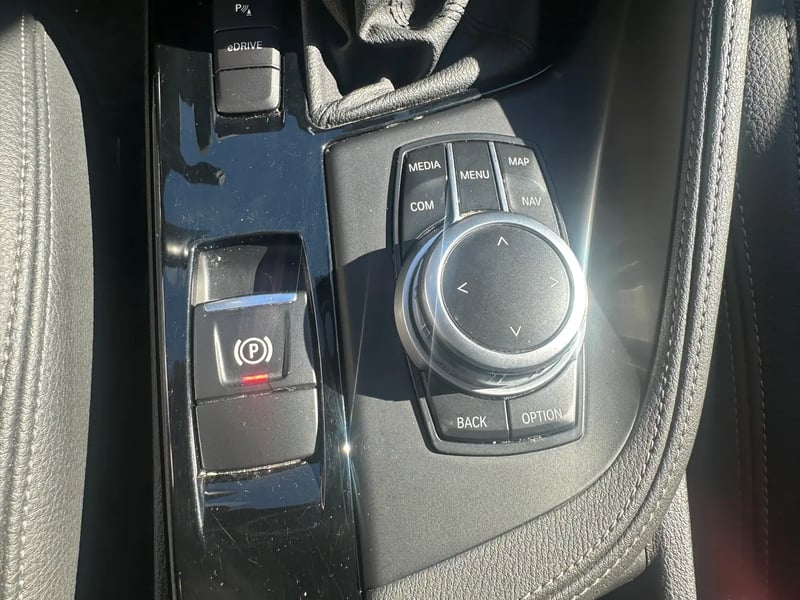 Photo de la voiture BMW X2 F39 xDrive 25e 220 ch BVA6 M Sport